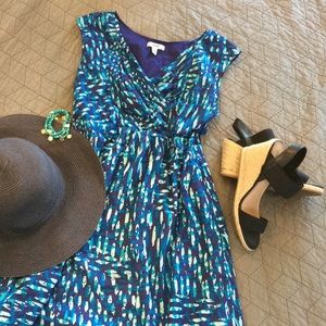 Izod dress, size 6 in gorgeous blue pattern